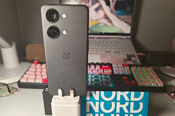 oneplus_nord_3_5g-back-panel-photo.png